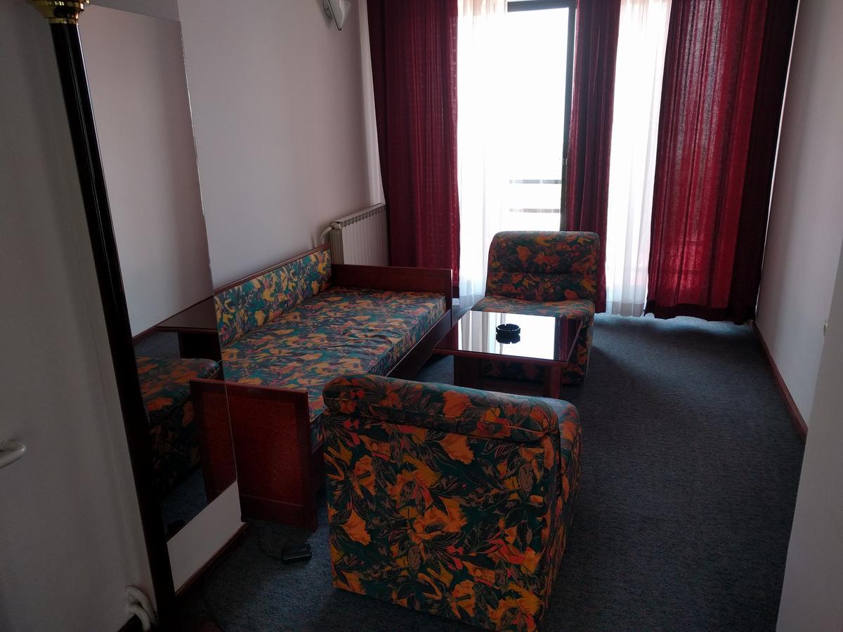 Hotel Vodno สโกเปีย ภายนอก รูปภาพ