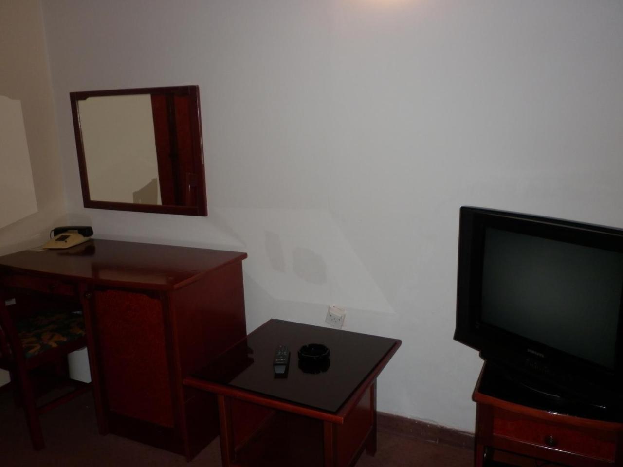 Hotel Vodno สโกเปีย ภายนอก รูปภาพ